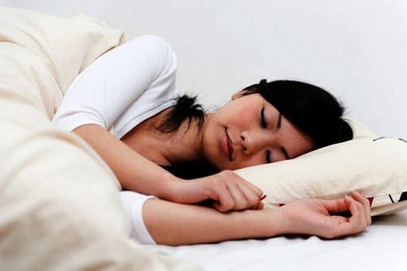 Inilah 7 Keajaiban yang Akan Terjadi Pada Tubuh Jika Tidur Miring ke Kiri